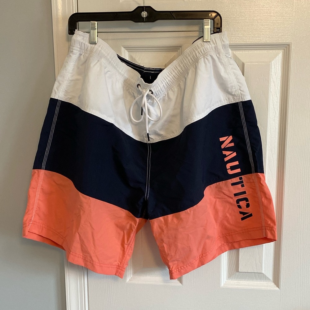 NWT Nautica Men's Classic Logo Colorblock Swim Trunks Size XL White Coral Navy